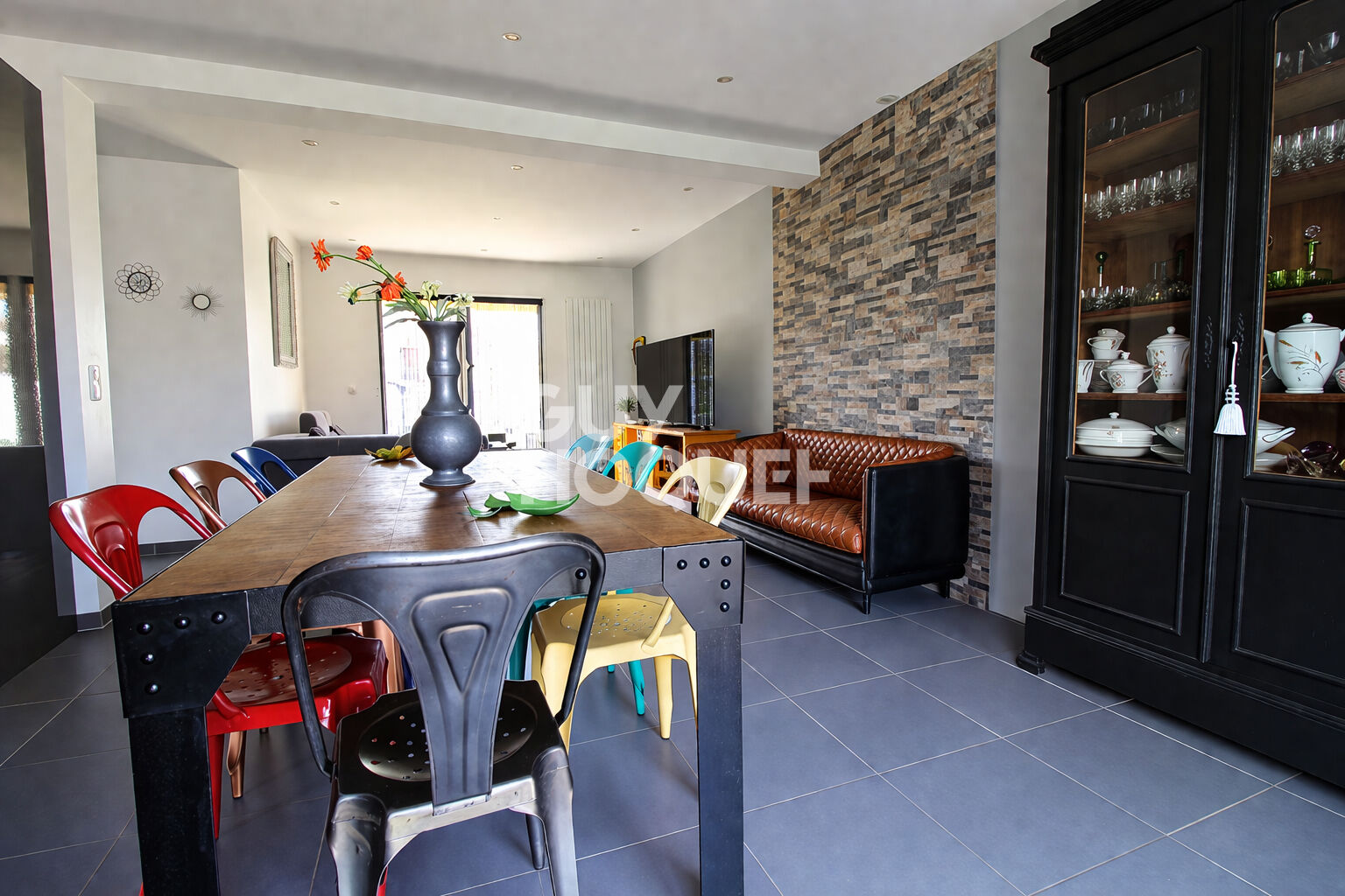 À VENDRE - Maison familiale récente