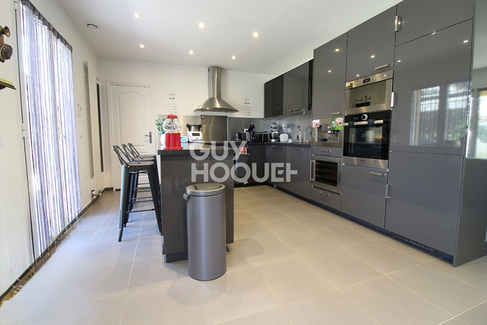 À VENDRE - Maison familiale récente
