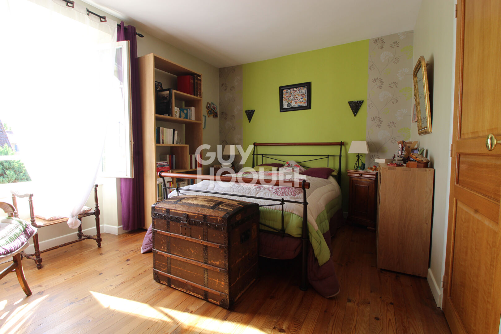 À vendre Belle meulière à Verneuil-l'Étang