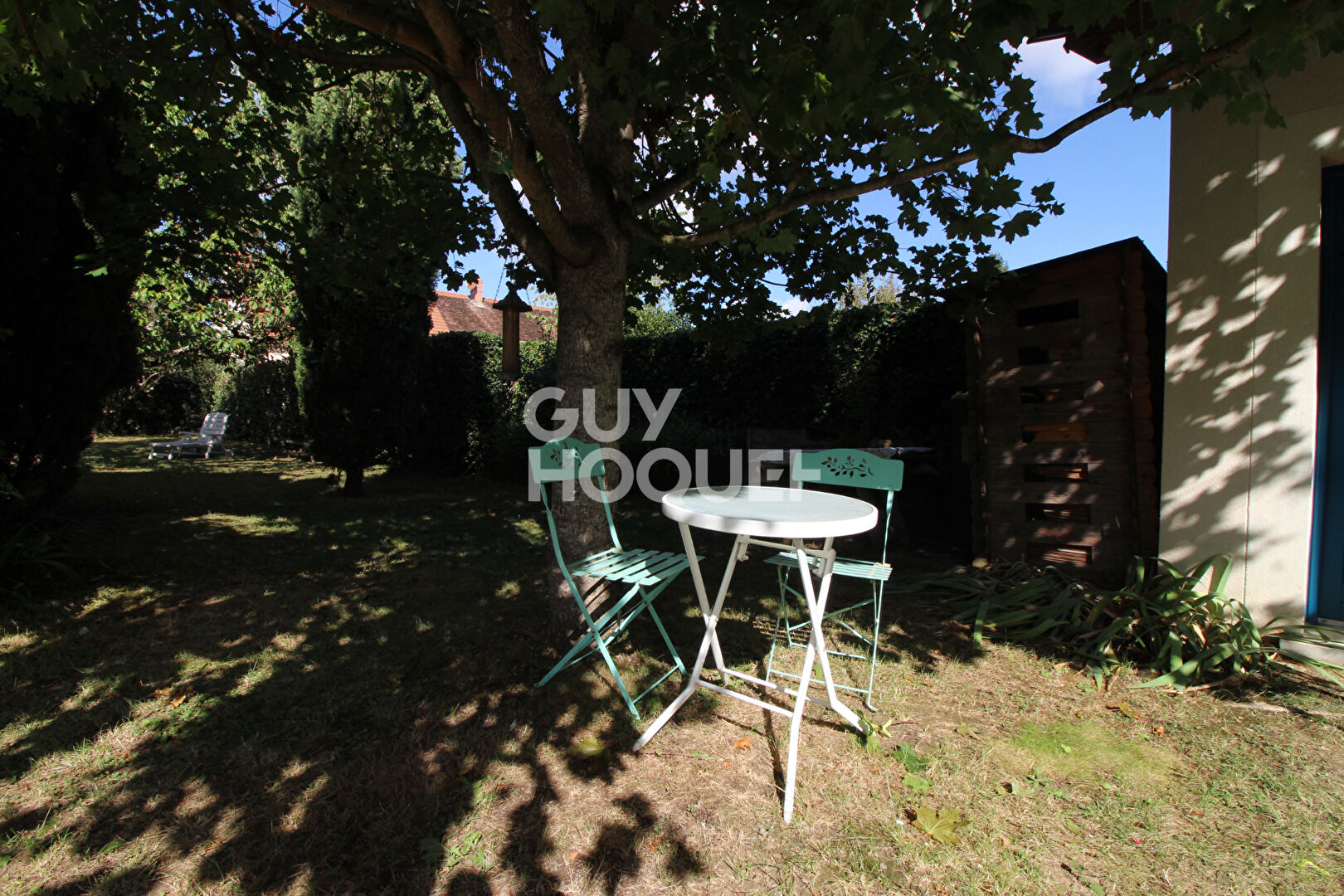 À vendre Belle meulière à Verneuil-l'Étang