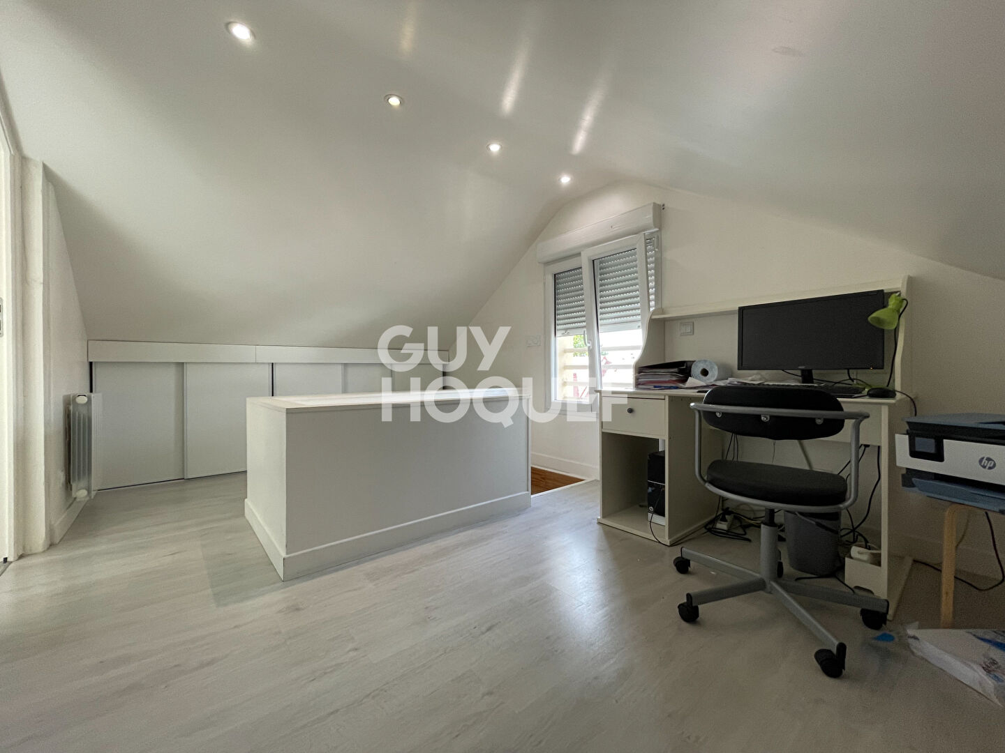 Maison 5 pieces  Roissy en Brie 124 M2