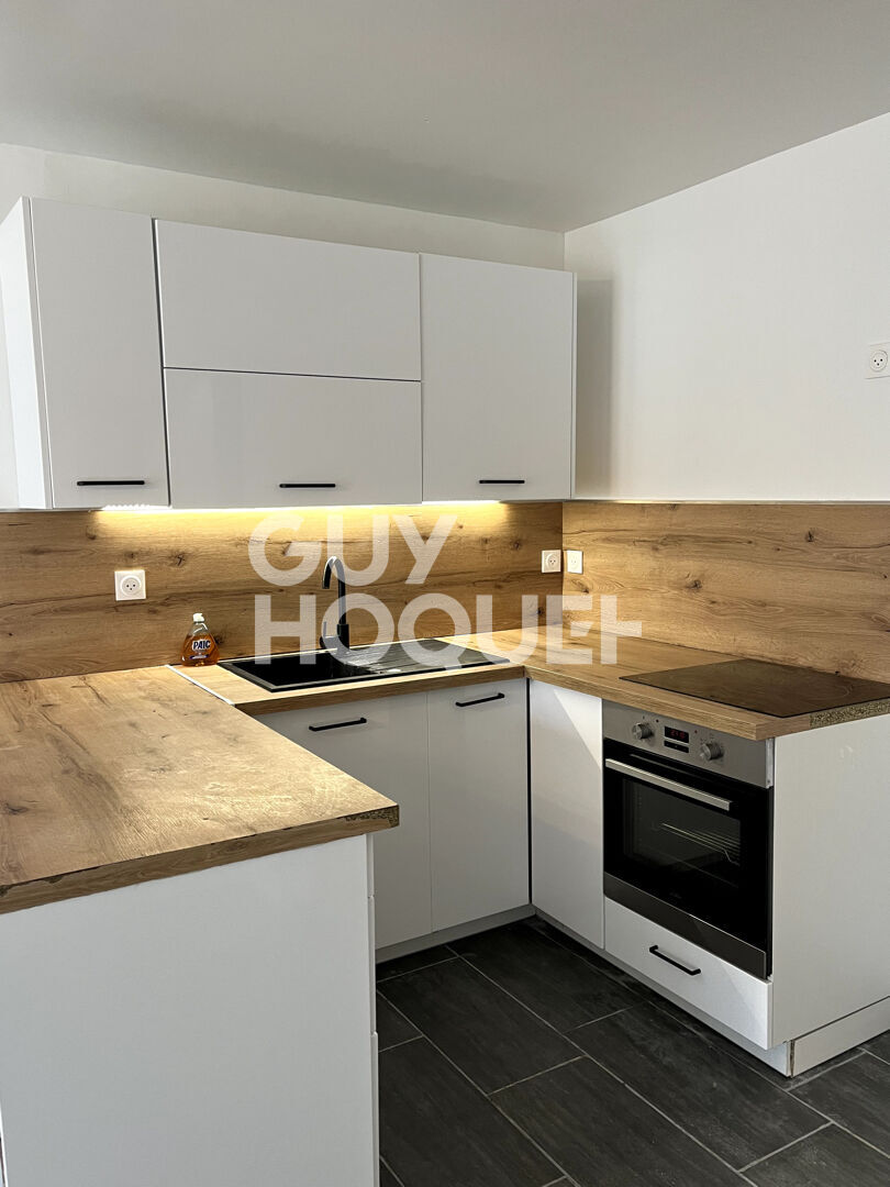 Appartement F2 avec terrasse et parking - CHAMPDEUIL