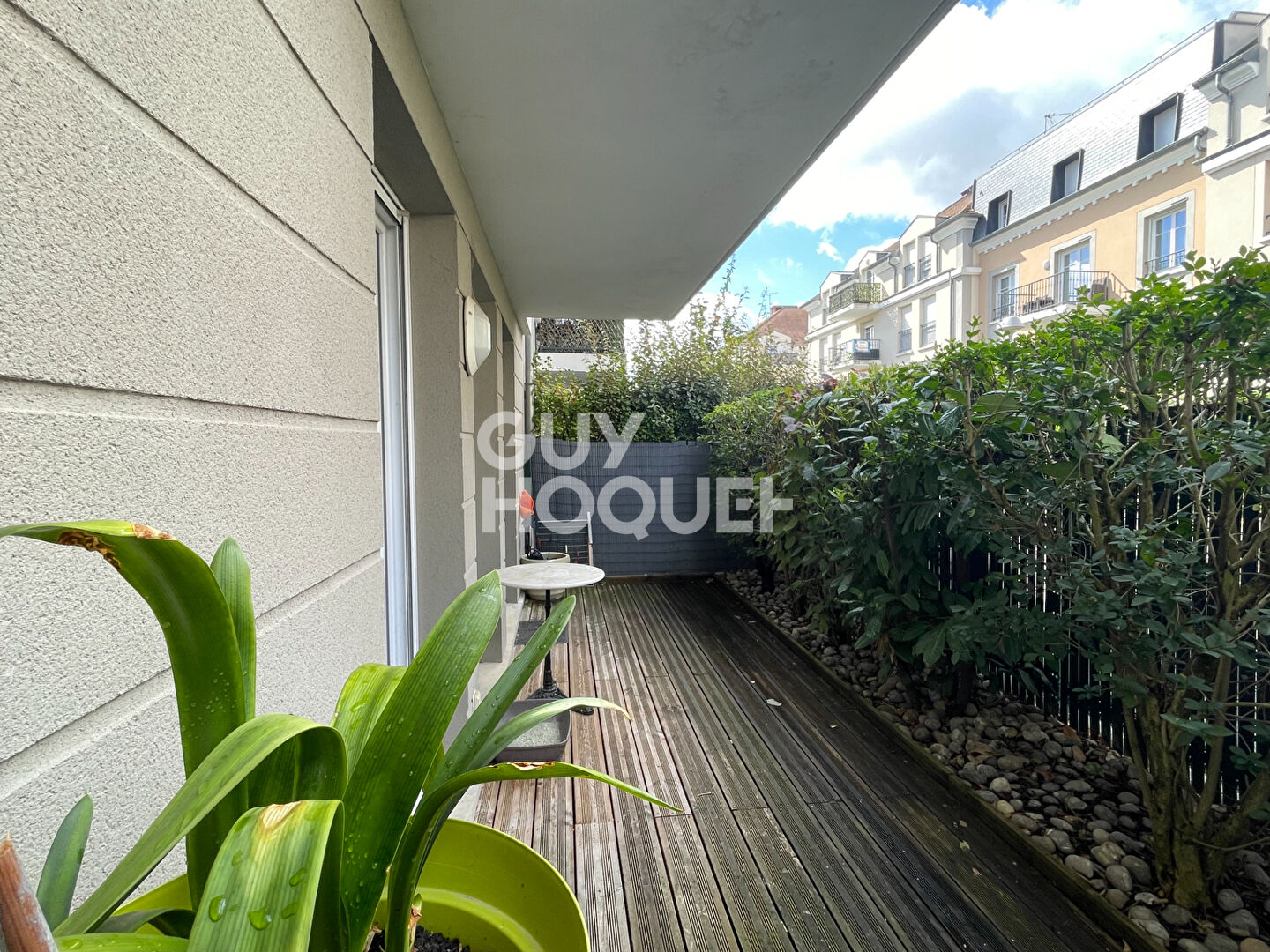 Exclusivité Appartement  3 pièce(s) avec jardin Centre Ville