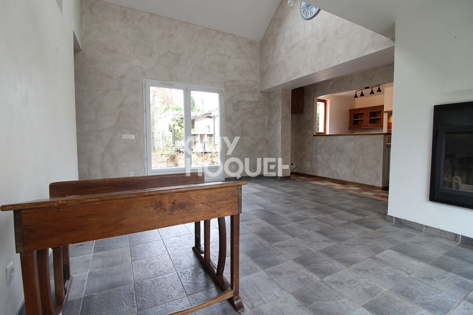 Grande maison familiale à Ozouer-le-Voulgis sur terrain clos et arboré