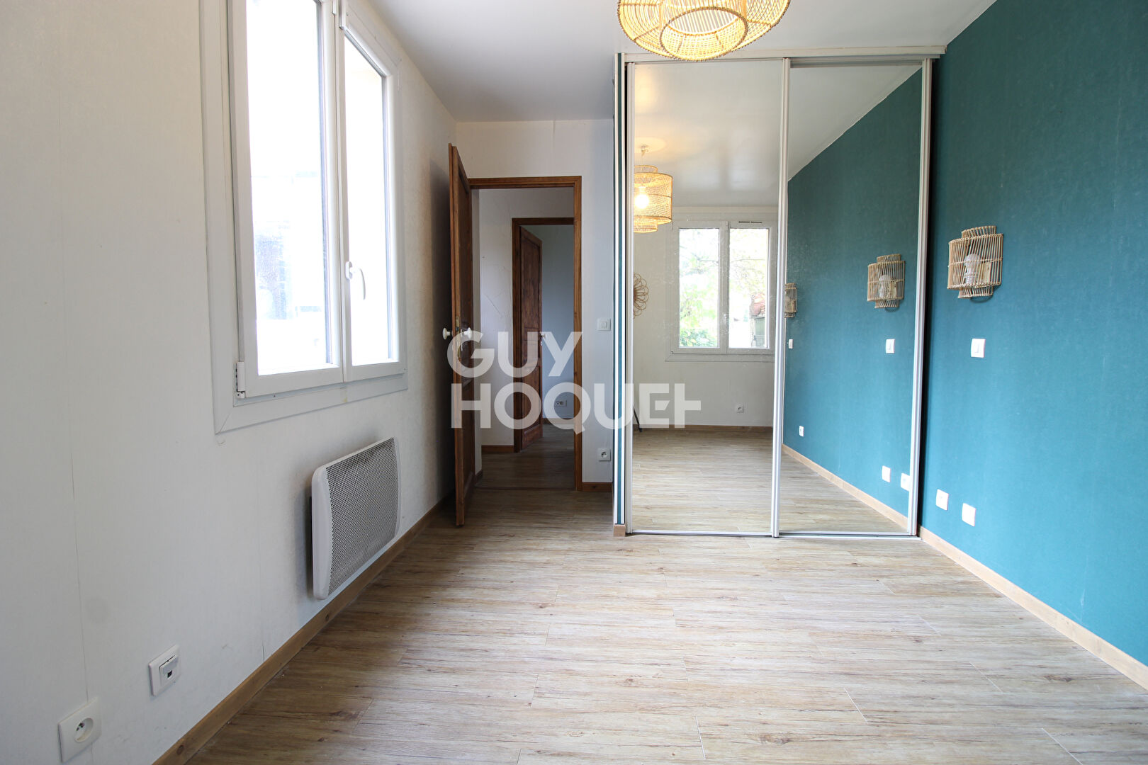 Grande maison familiale à Ozouer-le-Voulgis sur terrain clos et arboré