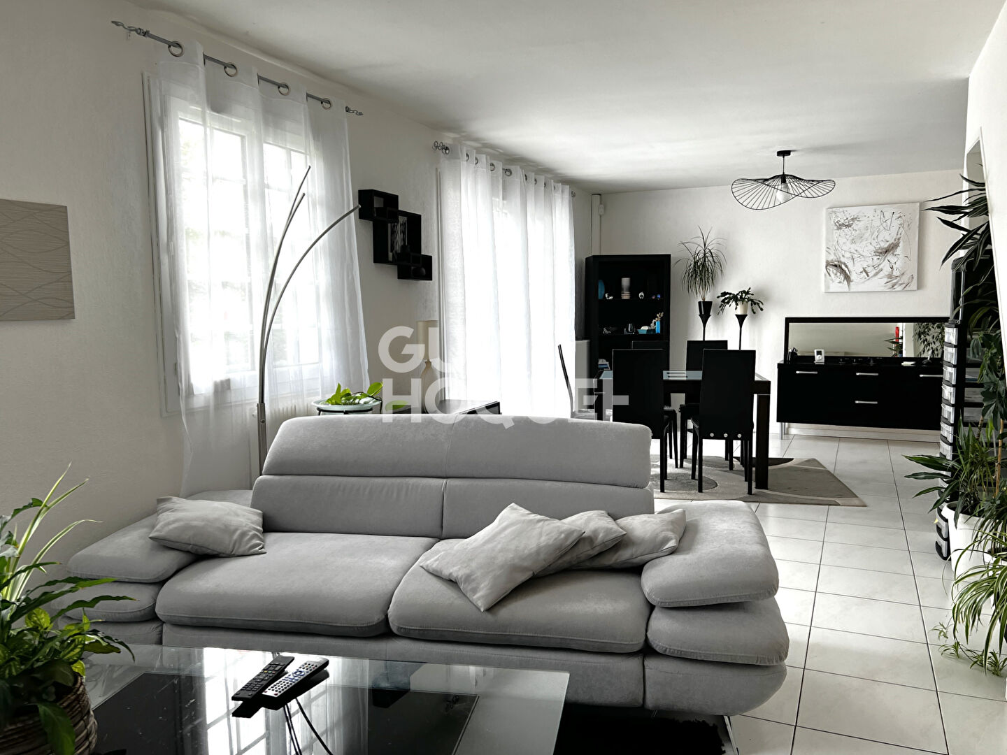 Maison  6 pièce(s) 132 m2