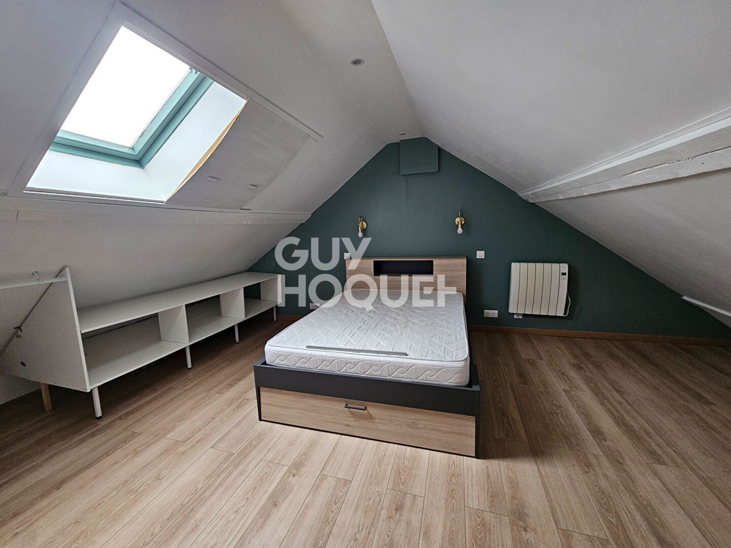 F2 meublé Champdeuil