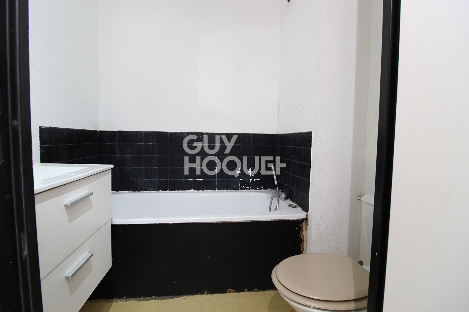 À VENDRE : Appartement 2 pièces à Mormant (77) - Résidence sécurisée