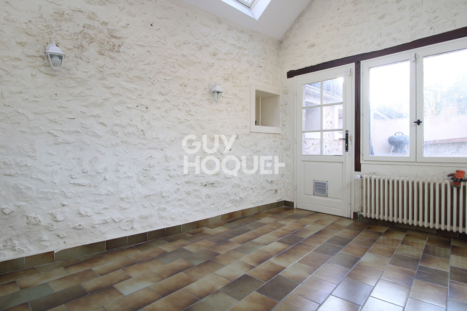 SOIGNOLLES EN BRIE - 7 pièces - 211m²