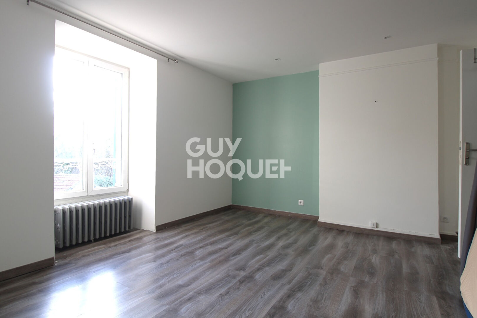 SOIGNOLLES EN BRIE - 7 pièces - 211m²