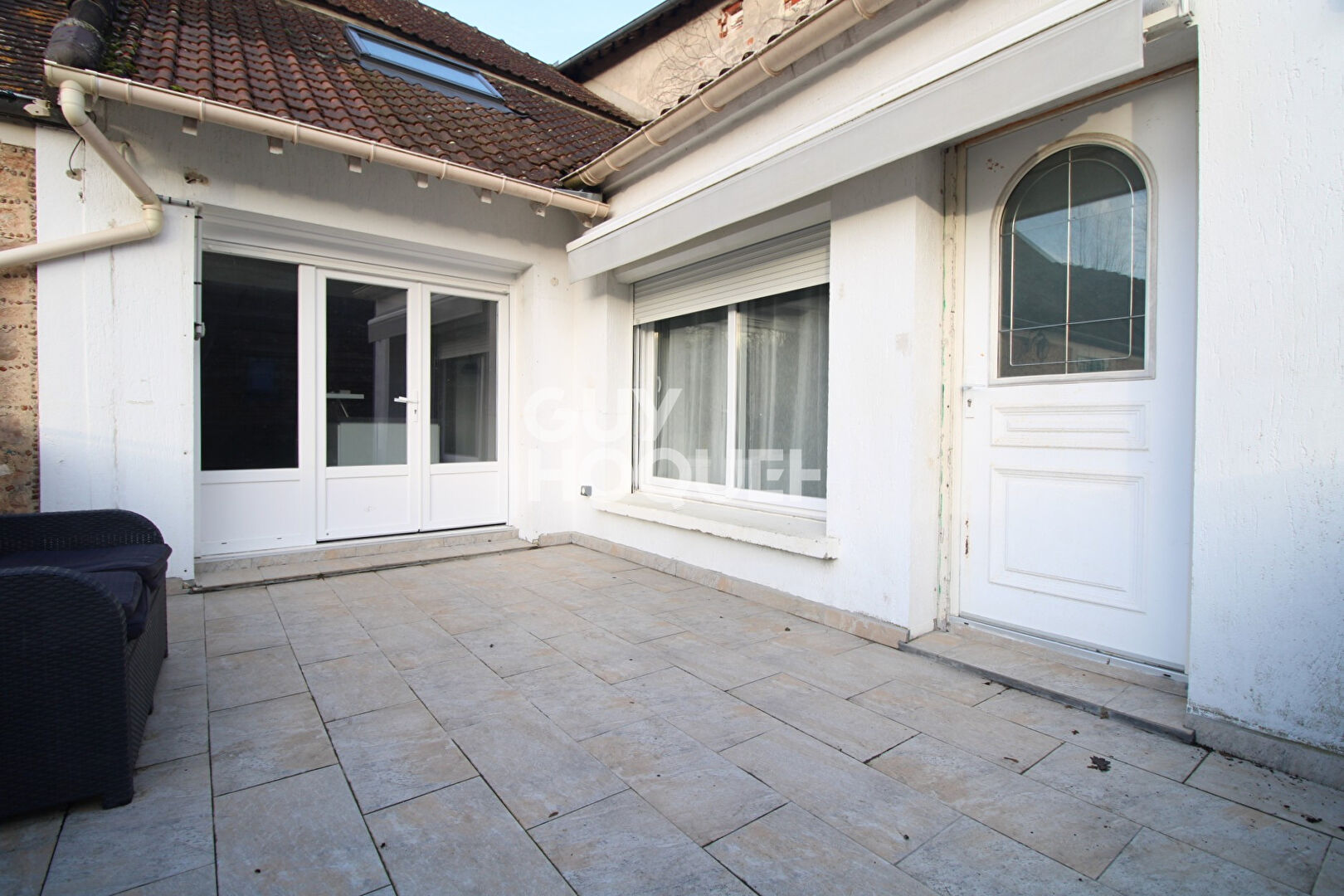 SOIGNOLLES EN BRIE - 7 pièces - 211m²