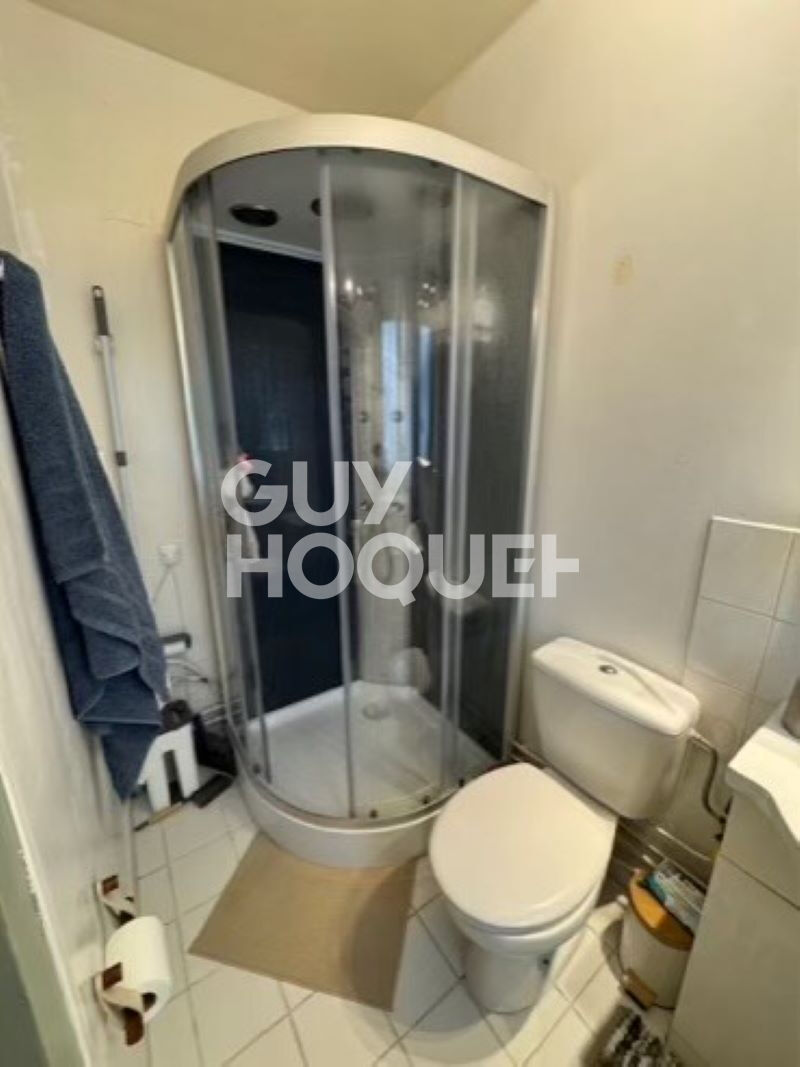 GUIGNES : CENTRE-VILLE