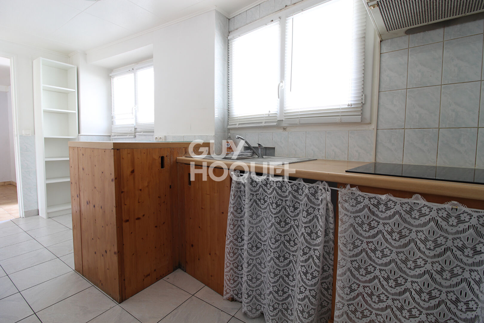 STUDIO 35M2 CHAMPEAUX