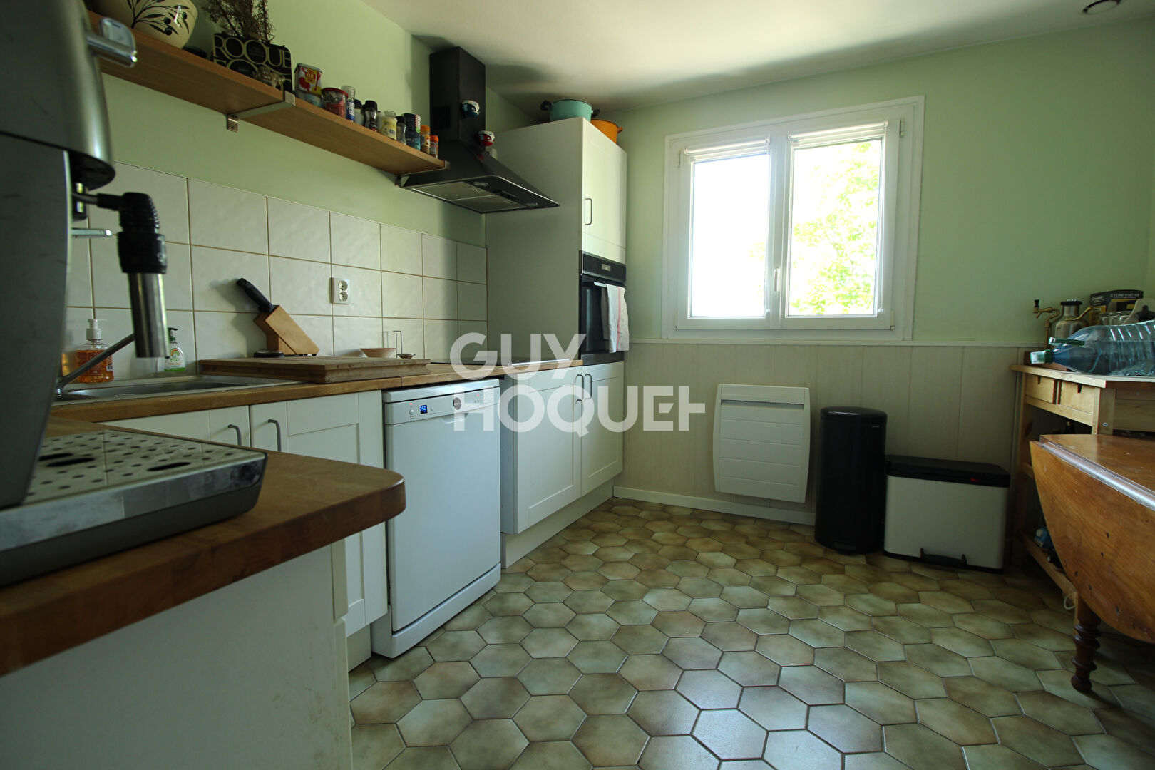 Charmante maison avec sous-sol et véranda Verneuil L Etang 4 pièce(s) 79 m2