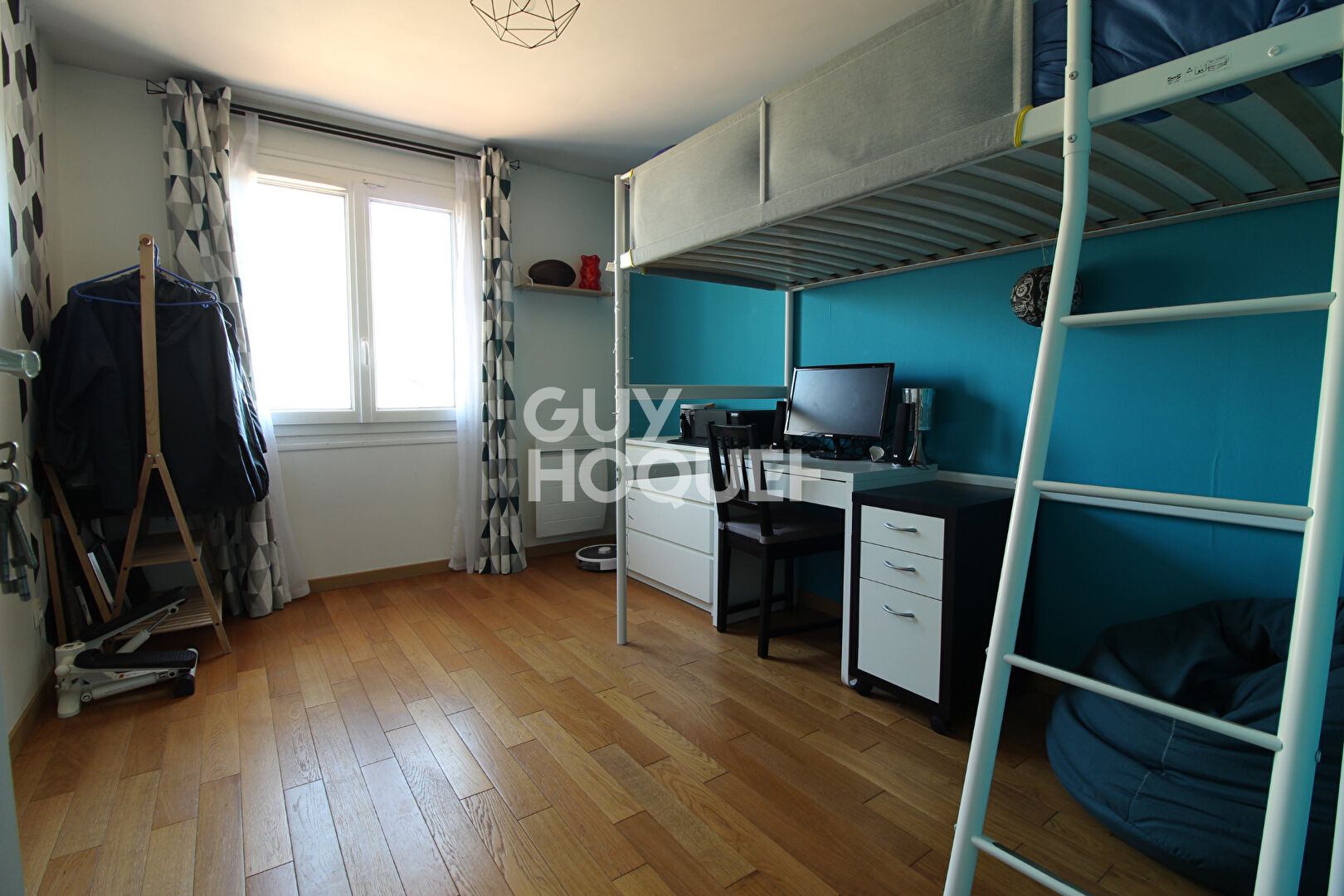 Charmante maison avec sous-sol et véranda Verneuil L Etang 4 pièce(s) 79 m2