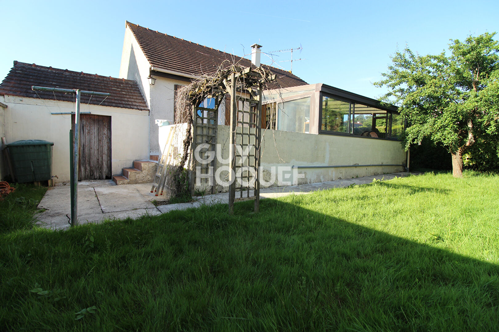 Charmante maison avec sous-sol et véranda Verneuil L Etang 4 pièce(s) 79 m2