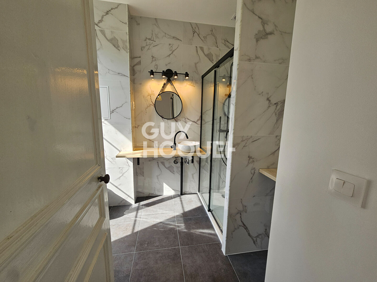 2 pièces TOUTES CHARGES COMPRISES