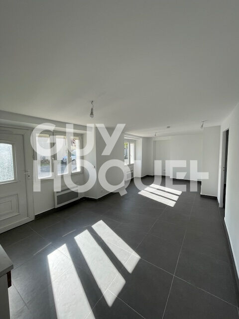 COUBERT : appartement de 2 pièces (44 m²) en location