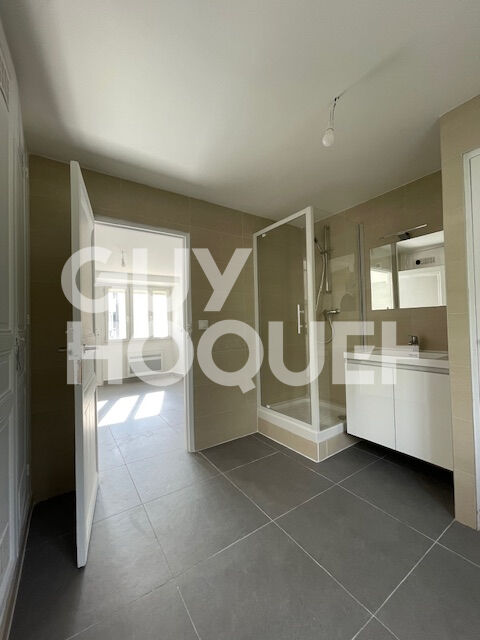 COUBERT : appartement de 2 pièces (44 m²) en location