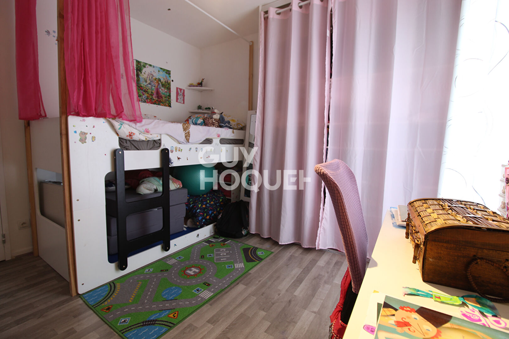 Appartement 3 pièces avec rez-de-jardin  63 m² Verneuil l'étang