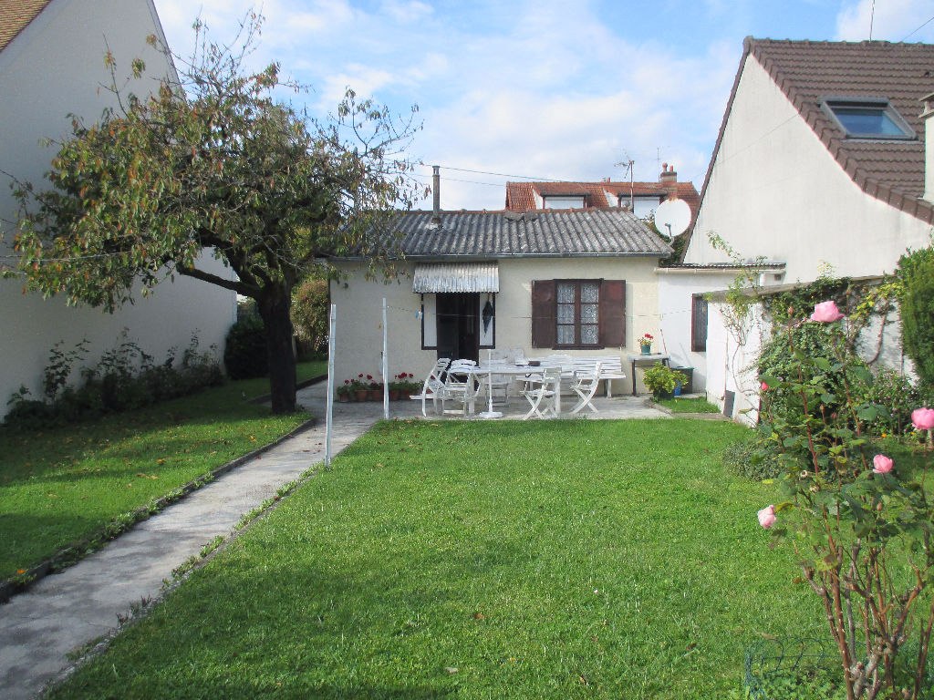 À vendre, maison d'environ 45,53 m², 3 pièces à PONTAULT COMBAULT (77340).