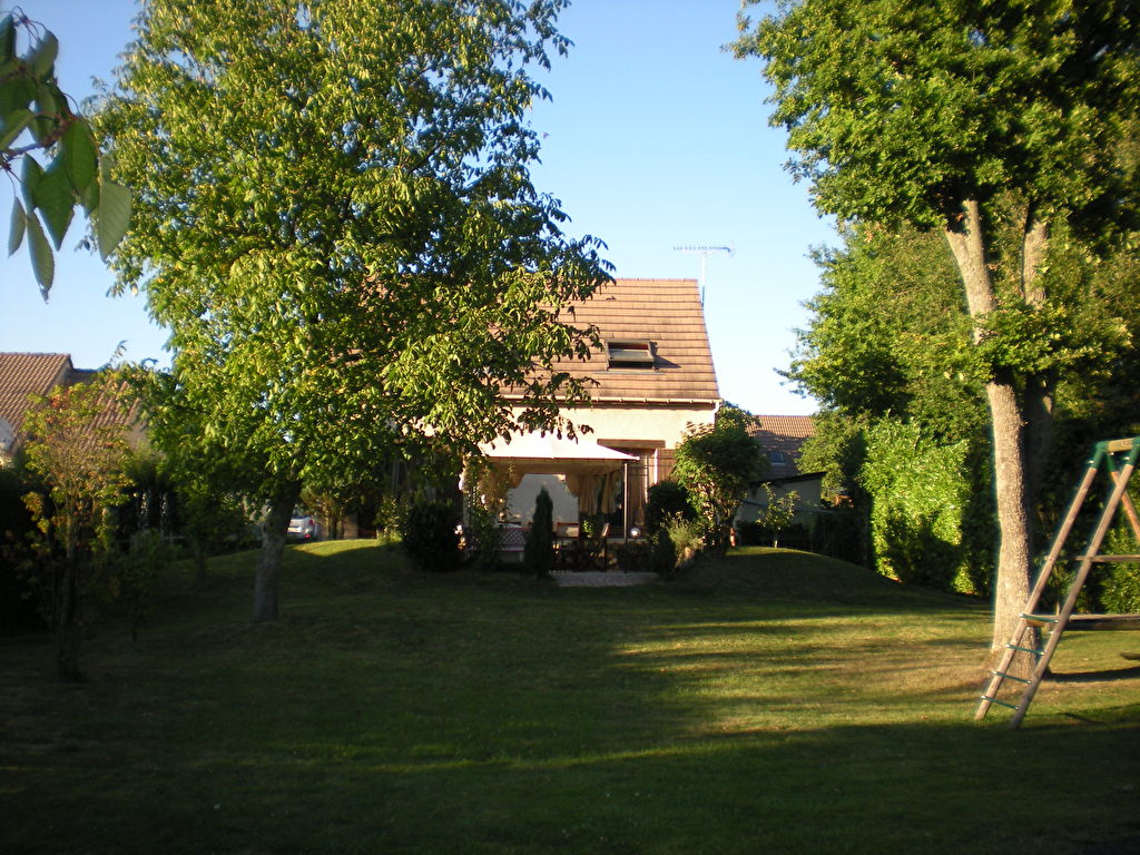 SECTEUR COUBERT : PAVILLON SUR SOUS SOL TOTAL