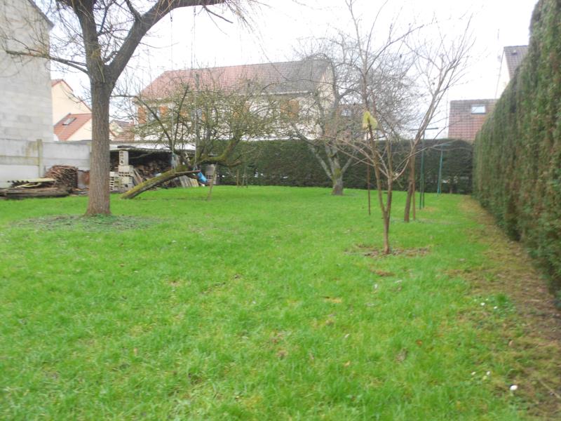 ROISSY-EN-BRIE