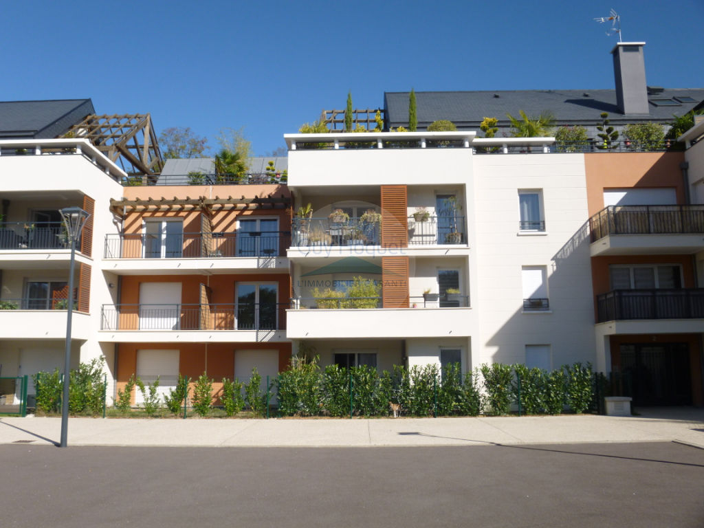 Appartement Emerainville 4 pièce(s) 82.21 m2