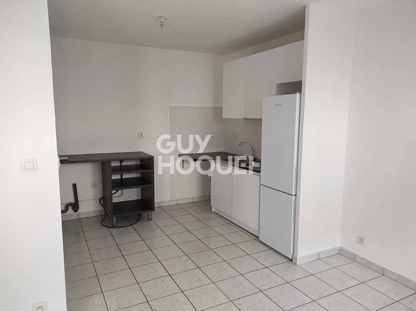 LOCATION : appartement 1 pièce (32 m²) à ROISSY EN BRIE