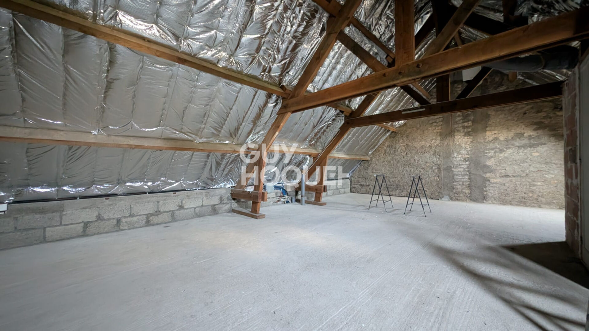 Maison familiale 98 m² ? 4 chambres + grenier aménageable de 50 m² ? Elven hyper-centre