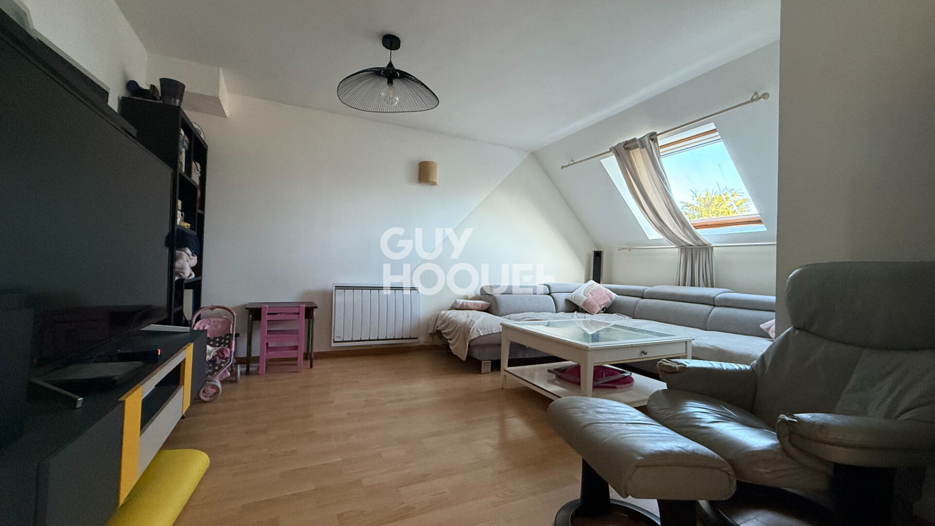 Charmante maison familiale avec superbe vue dégagée à Le Cours