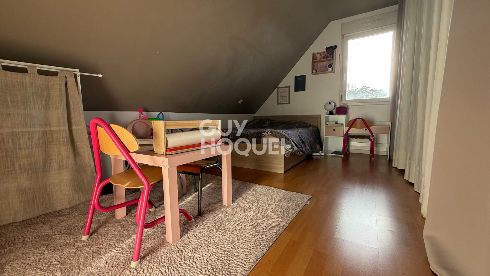 Charmante maison familiale avec superbe vue dégagée à Le Cours