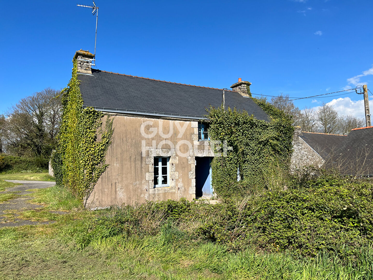 Maison en pierres en vente à SAINT NOLFF