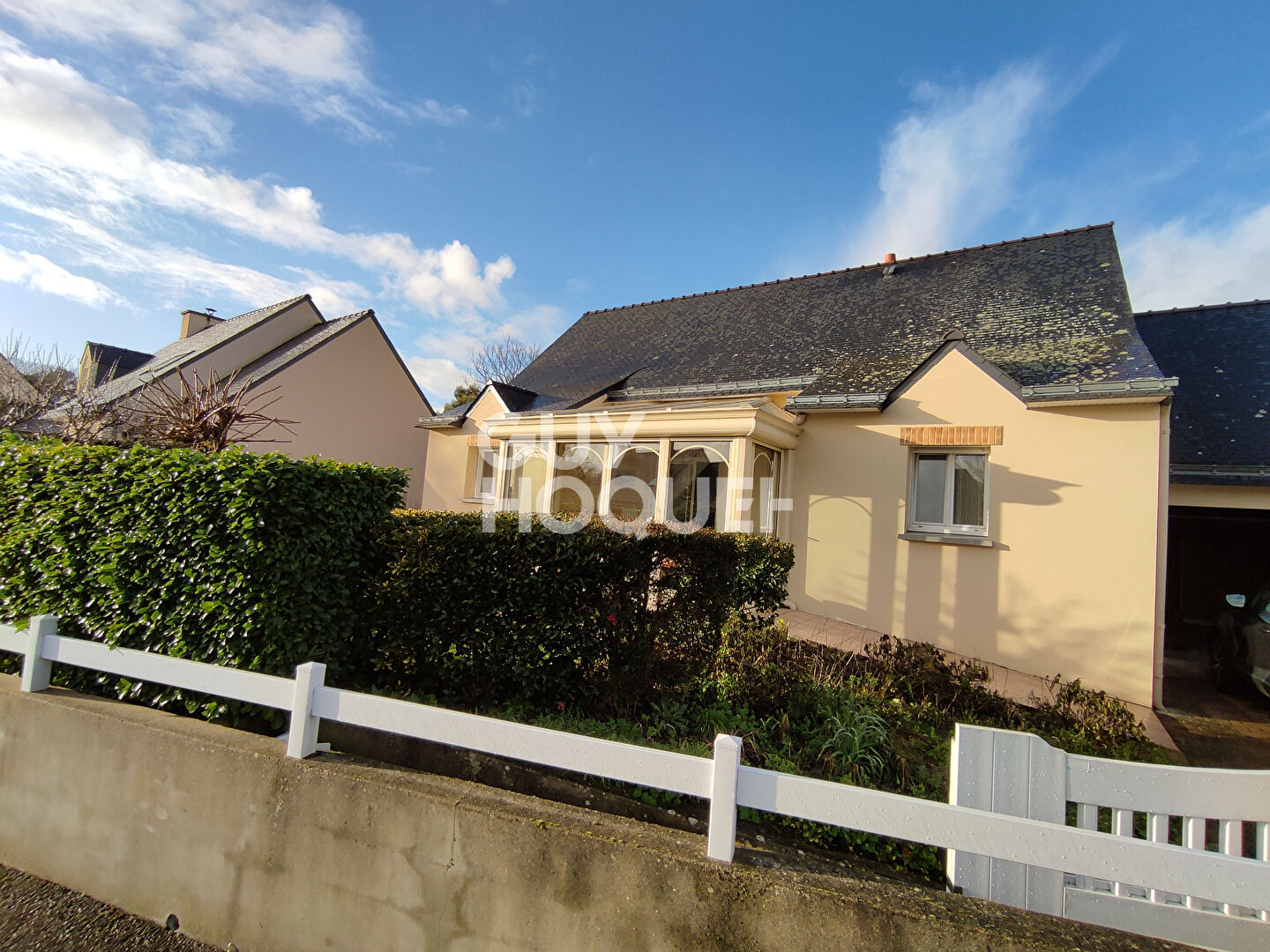 VENTE d'une maison T5 (73 m²) à THEIX NOYALO