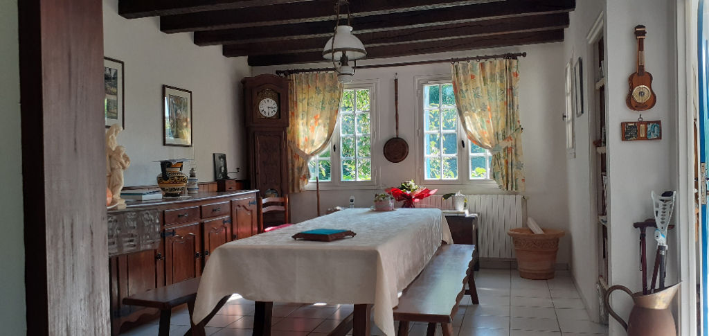 Maison spacieuse à vendre à GRAND CHAMP - Un véritable havre de paix !