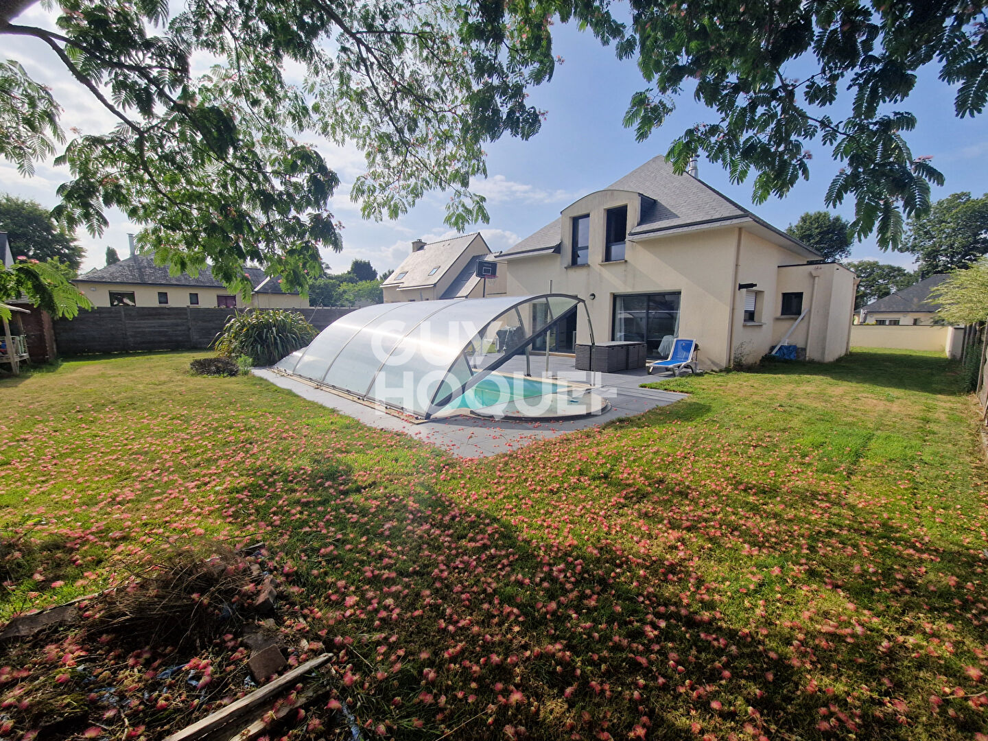 Belle Maison Moderne dans le Bourg de Monterblanc