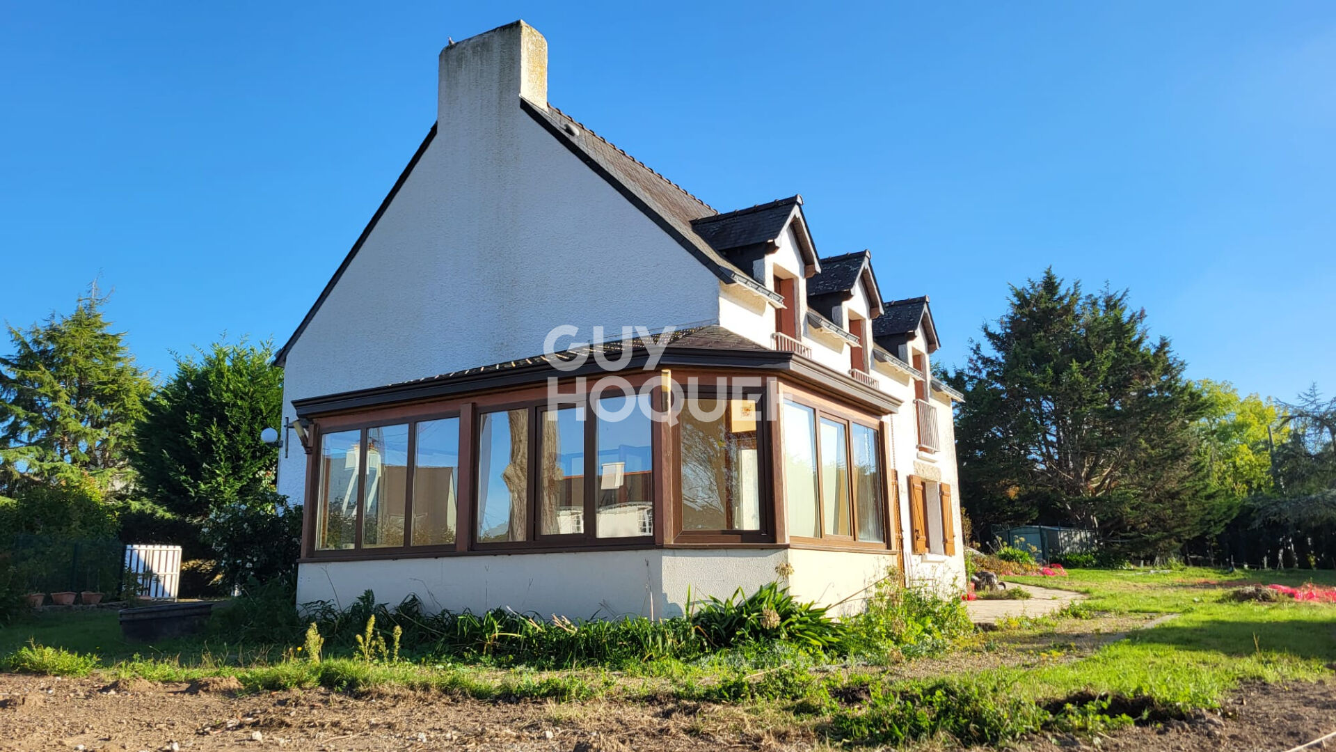 Maison à vendre à Saint Armel - 6 pièces avec piscine