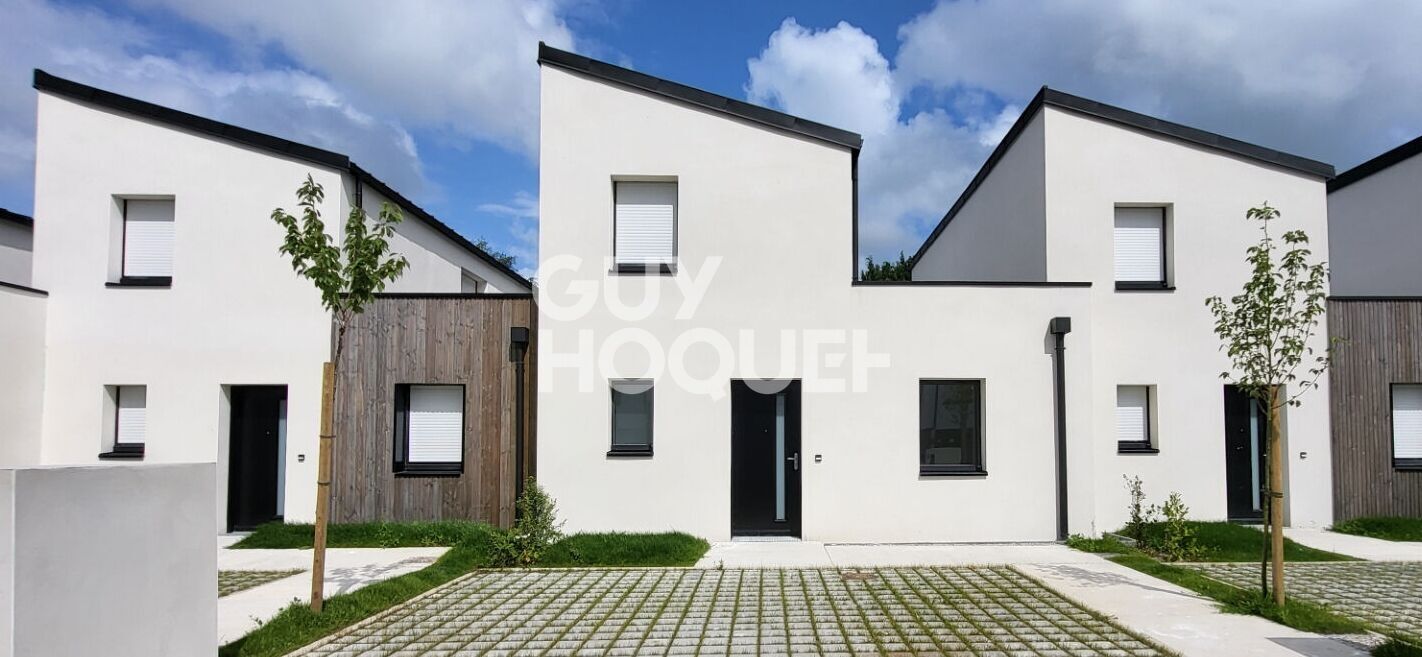 Maison Neuve à Grand Champ : Votre Futur Nid Douillet !