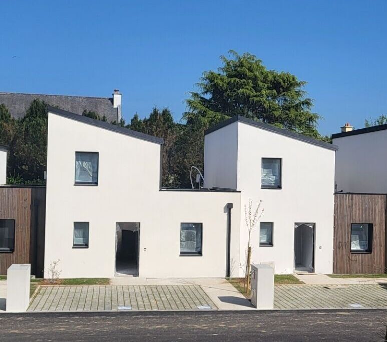 Maison moderne à vendre à GRAND CHAMP - 3 chambres, jardin et confort moderne !