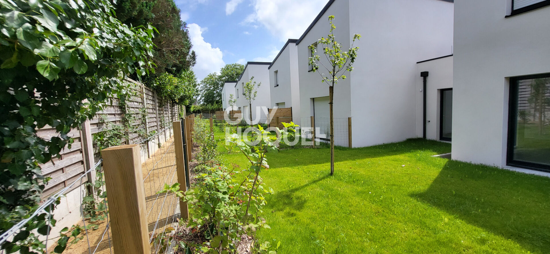 Maison moderne à vendre à GRAND CHAMP - 3 chambres, jardin et confort moderne !