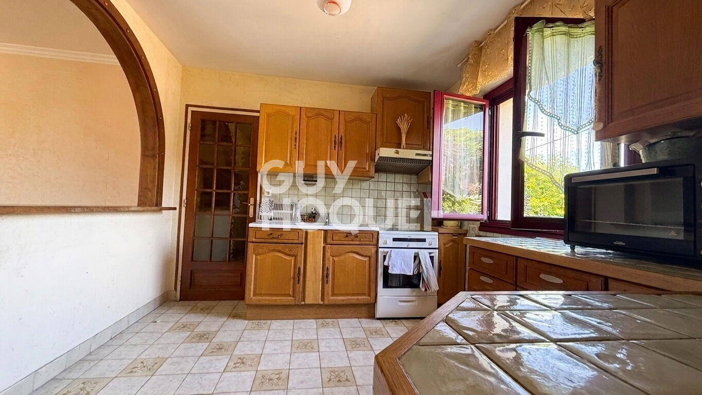 Maison de plain-pied dans le bourg Monterblanc