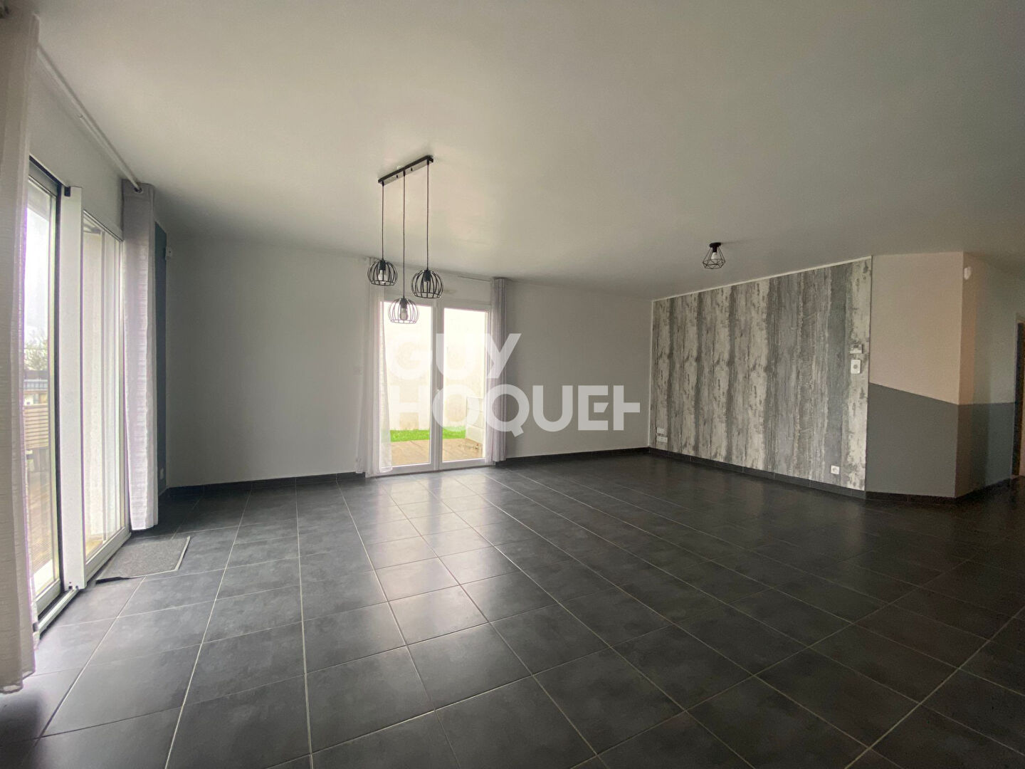 Maison contemporaine à vendre à Locmaria Grand Champ - 4 chambres