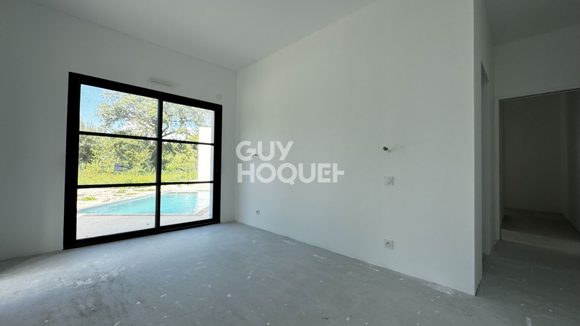 Maison à vendre à NOYALO avec piscine