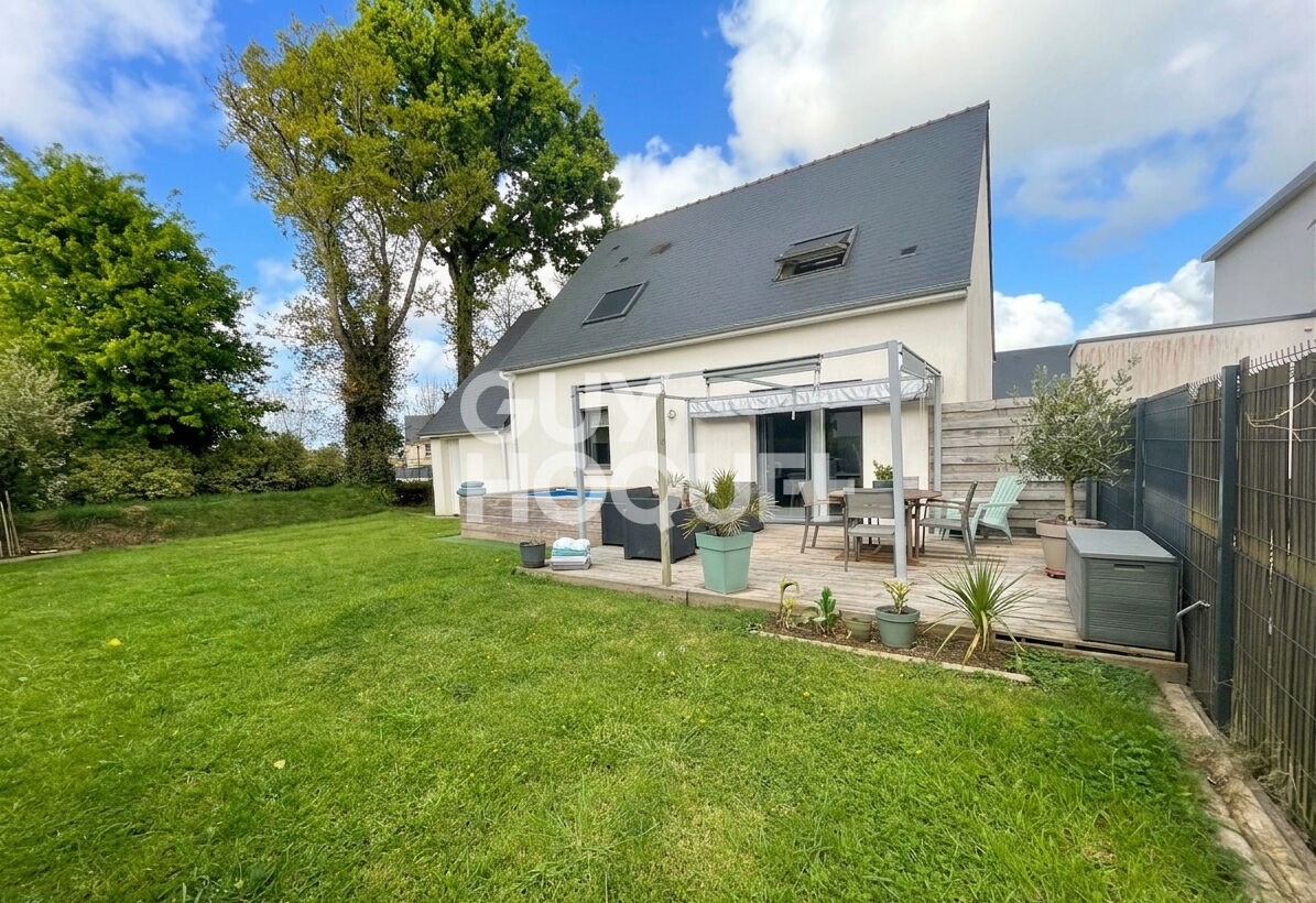 Maison contemporaine 6 pièces à vendre à Locmaria Grand Champ - Réf 7031
