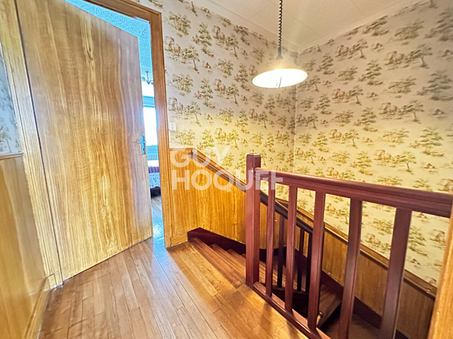 Maison bourg Elven de 78 m² de surface habitable, terrain clos de 451 m², avec un grand potentiel