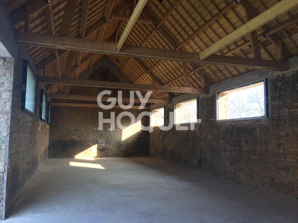 LOCAL A LOUER A 5 MN D'ELVEN