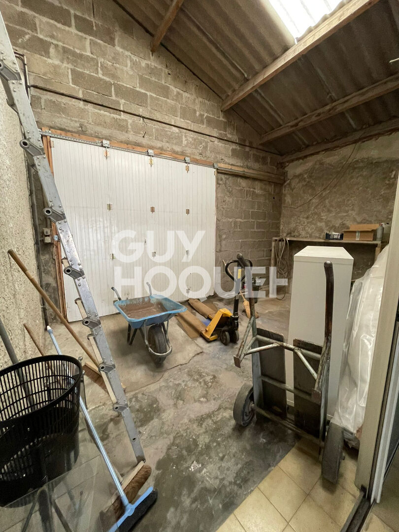 Appartement avec commerce