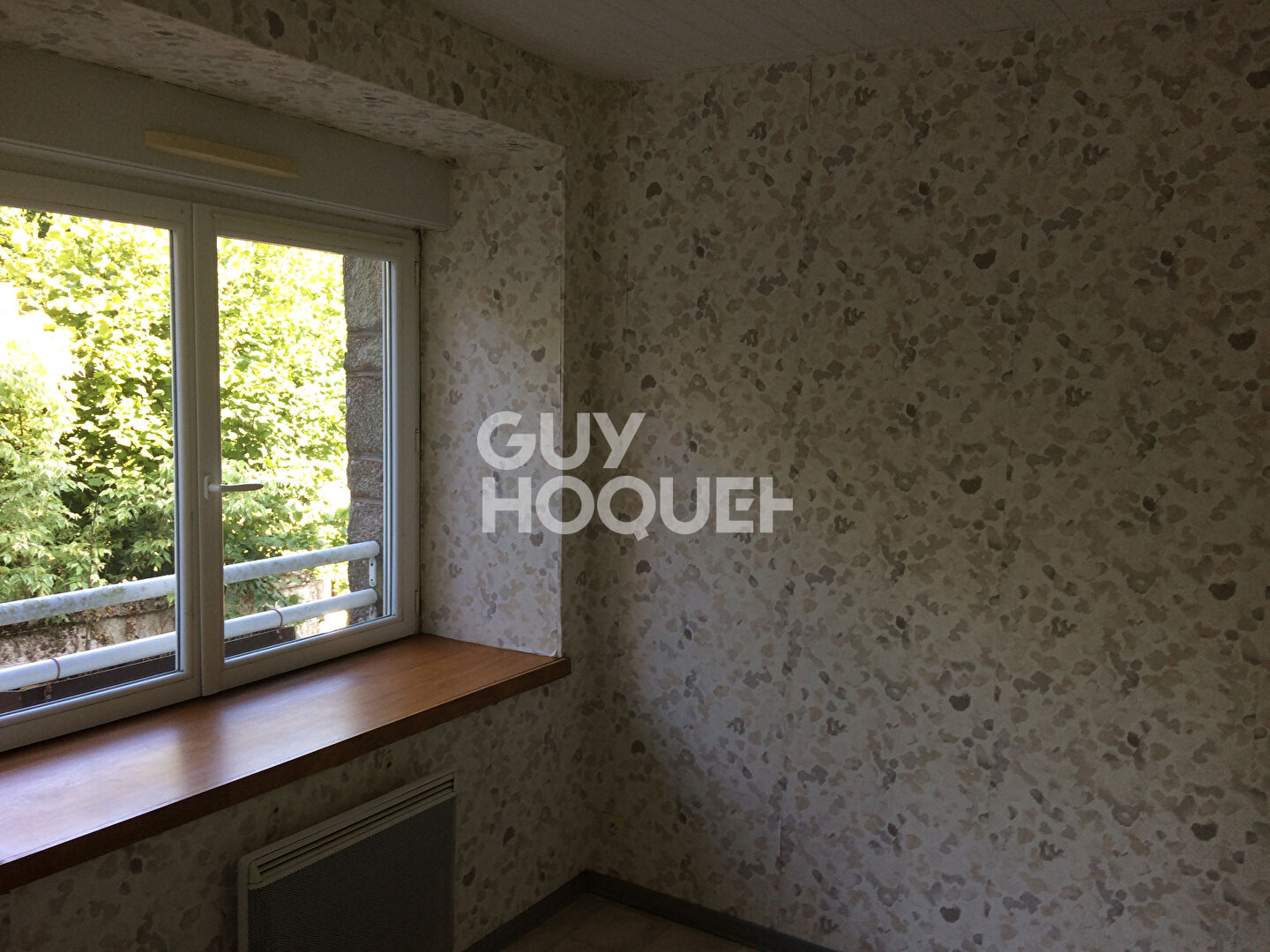 Appartement d'environ 73 m² à louer à Lizio