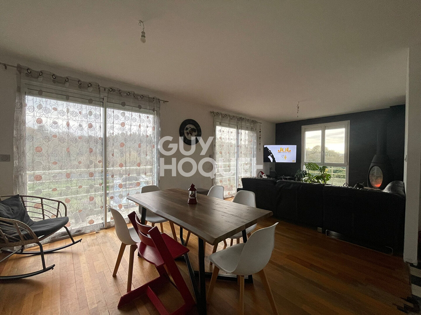 MAISON 8 PIECES 150 m2