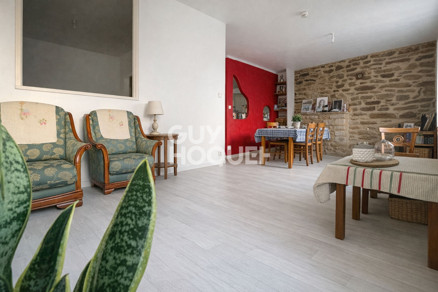 Bourg d'Elven appartement T2 de 43 m²